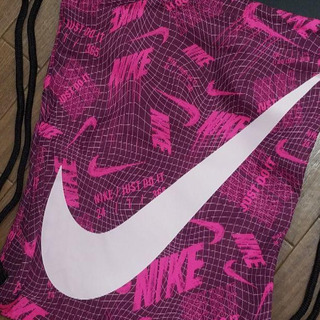 再出品☆半額☆新品☆NIKE☆ジムサック