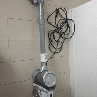 アイリスオーヤマ 紙パック不要サイクロンクリーナー
