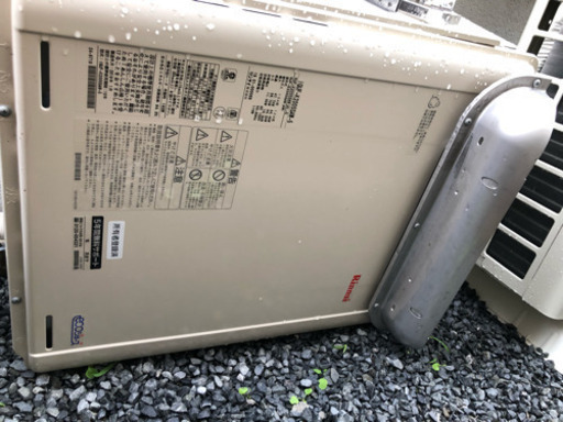 リンナイ 給湯器 新築使用期間4ヶ月 7月中にお取引きで5000円引き！