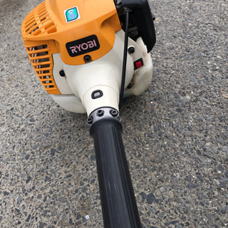 RYOBI リョービ EKK-255 草刈機　刈払機　送料込み価格 RYOBI リョービ EKK-255 草刈機 刈払機 送料込み価格 - メルカリ