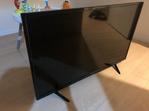４３型フルハイビジョンTV作動良好