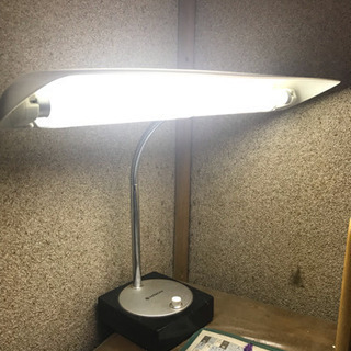 デスクスタンドの画像