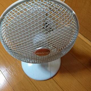 ミニ扇風機