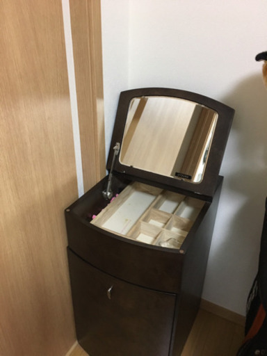 mi.m 大塚家具　ドレッサー（鏡台）　ダークブラウン 大塚家具のドレッサー 購入 mi.m 大塚家具 ドレッサー（鏡台） ダーク