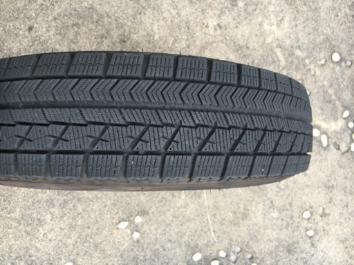 スタッドレスタイヤ