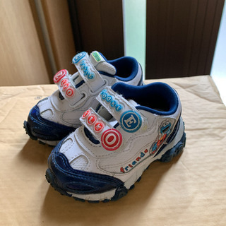 セサミストリート スニーカー