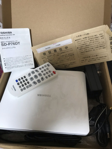 TOSHIBAのポータブル レグザDVDプレーヤー 7インチ  REGZA