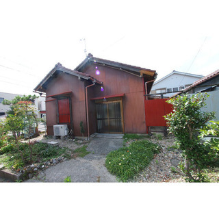 緑区　現状渡し　鳴海駅徒歩3分の戸建て感覚賃貸！　　