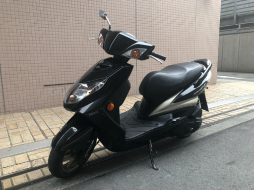 激安 即乗り 程度良好 台湾 ヤマハ シグナスx 125 2型 人気の ブラック×ゴールド