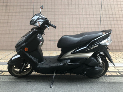激安 即乗り 程度良好 台湾 ヤマハ シグナスx 125 2型 人気の ブラック×ゴールド