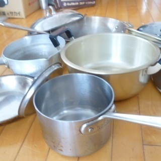 中華鍋・フライパン・両手鍋・片手鍋ｘ２の5個セット★着払い配送可能★受け渡し歓迎！代々木・北参道の画像