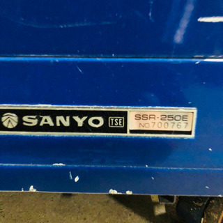 SANYO 冷蔵ショーケース リポビタンD 大正製薬の画像