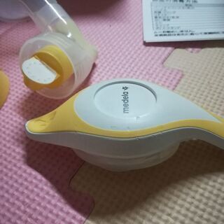 ★値下げ★　メデラ　ハーモニー　手動搾乳器　弁スペア3枚　Oリング3個のおまけ付きの画像