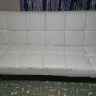 新品ソファーベッド！の画像