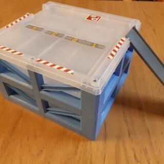 トミカ パーキングケース☆おまけ付きの画像