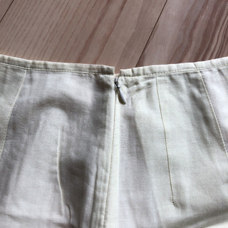 新品未使用 刺繍スカートの画像