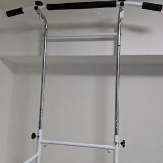 懸垂 ぶらさがり健康器
