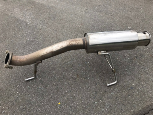 ヴォクシーに使用していた柿本マフラー