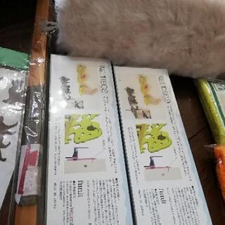 雑貨、壁掛け、シール、箱…の画像