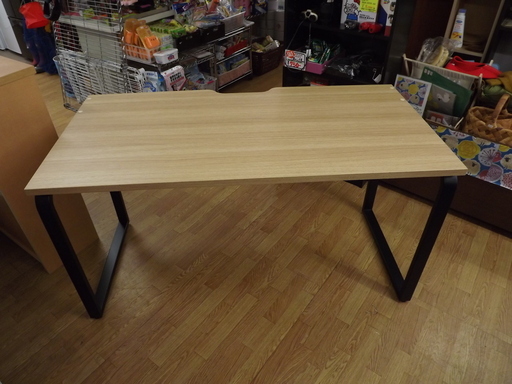デスク　机　フリーデスク　オフィース用家具　アイアンフレーム　幅：１４０ｃｍ　札幌　西岡店