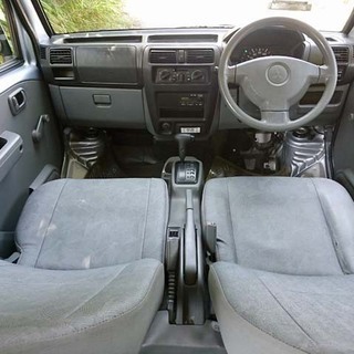 【成約済み】H21年 禁煙車 人気の箱バン ミニキャブバン4WD 車検2年付 サビ無し・AT・AC・PSの画像