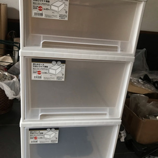 リクシルの押入れケース
