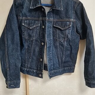 ジージャン　UNIQLO　Lサイズ