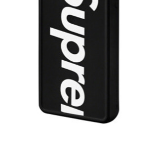 Supreme®/mophie® powerstation wireless XL