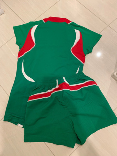 値下げ！新品未使用！別注アシックス バレーボール ユニフォーム 上下セット M 緑 GREEN