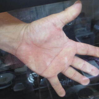 120cm　アクリル水槽　木製台付　サービス品ありの画像