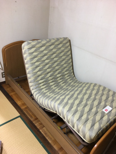 電動ベッド 動作確認済み