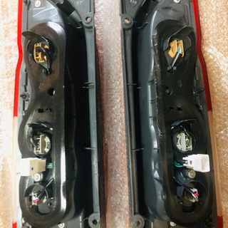 【カー用品】ハイエース50th 特別仕様車 テールランプ