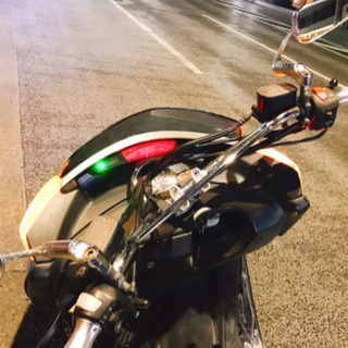 ヤマハ  マグザム  車体の画像