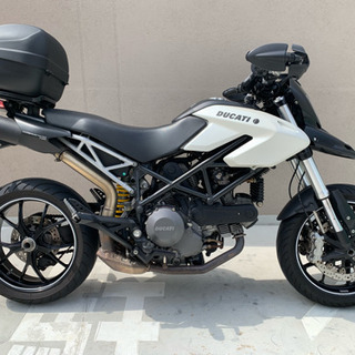 Ducati ハイパーモタード796 hypermotard796の画像