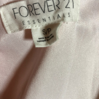 FOREVER21 ピンク  ワンピース お出かけ お呼ばれ フォーマルの画像