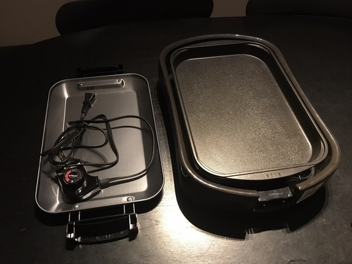 未使用品　アイリスオーヤマ ホットプレート EHP-2435