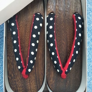 転居のため値下げ　値下げ　新品　未使用　いちもんめ　浴衣　単衣　下駄　半幅帯　セットの画像