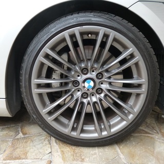 検査3年4月335i MスポーツPKG 高圧ポンプ交換済/M3純正ホイール/ロジック7/直6ツインターボ306PS/希少白革/HDDナビ/idrive/ETC/D点検記録簿の画像