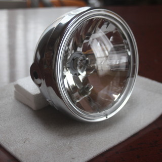 GN125H /GN125F  ヘッドライト（未使用　新品）の画像