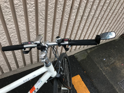 綺麗なクロスバイク 付属品付き