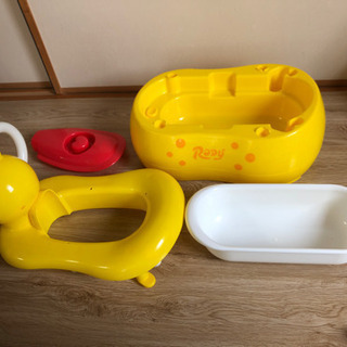 値下げ❣️ロディ Rody おまる & 補助便座 &踏み台 の画像