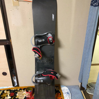 スノーボードの板の画像