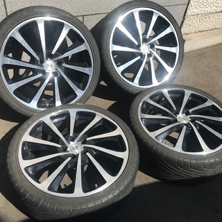 【超希少】245/35ZR20　L688　20×8J　+45　1...