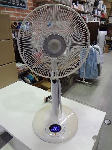 TOSHIBA　東芝　扇風機　F-LP12　2012年製