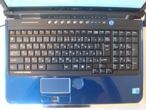 (商談中)ノートパソコン Fujitsu AH700/5BL 新品SSD WIN10 64bit(中古)
