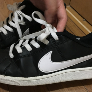 NIKE レディース 24.5の画像