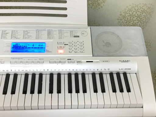 CASIO  LK-208 キーボード