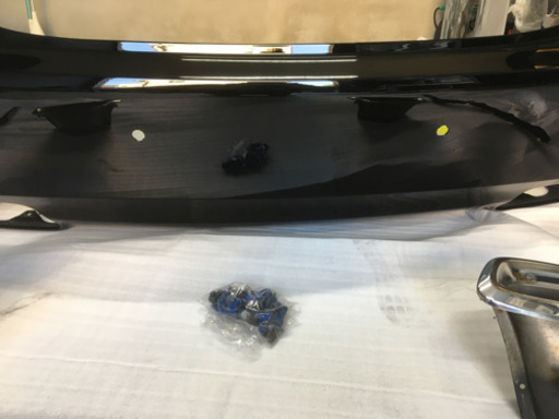 クラウン 200系アスリート リアバンパー 黒202