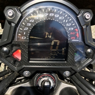 🔴カワサキ Z250　ほぼ新古（走行距離400km）2019年4月初回登録　の画像
