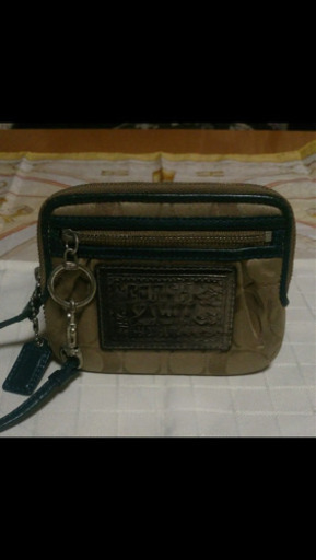 COACHのポーチ